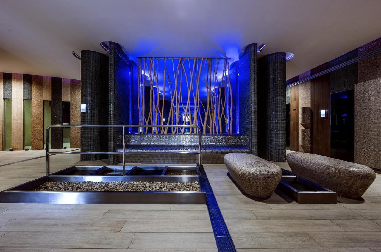 Hotel Jezerka 4*